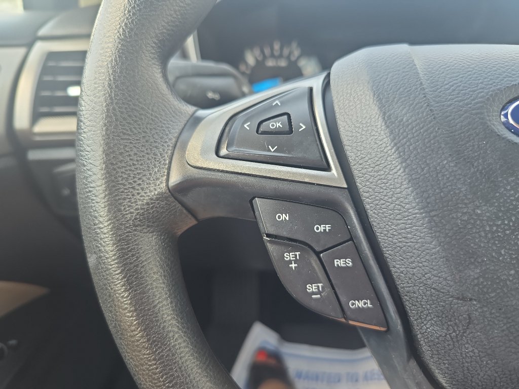 Used 2017 Ford Fusion S FWD image 21