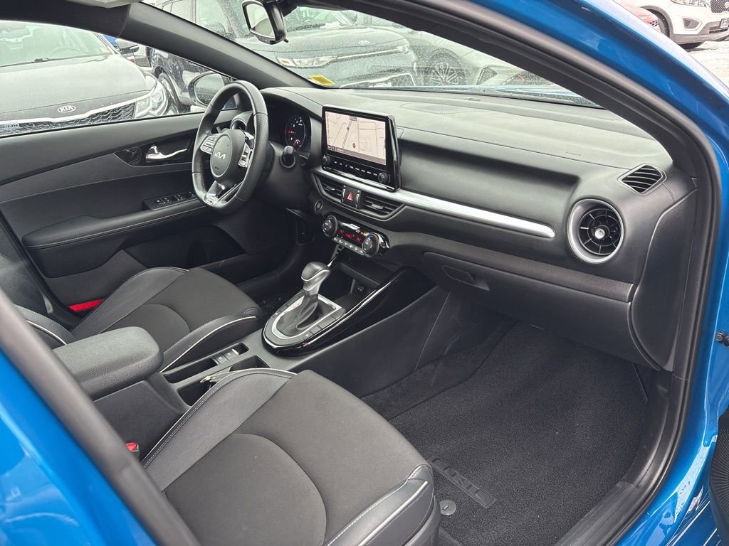 Used 2023 Kia Forte GT-Line w/ GT-Line Technology Package image 22