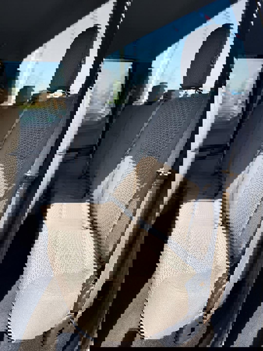 Used 2015 Ford F150 XLT image 9