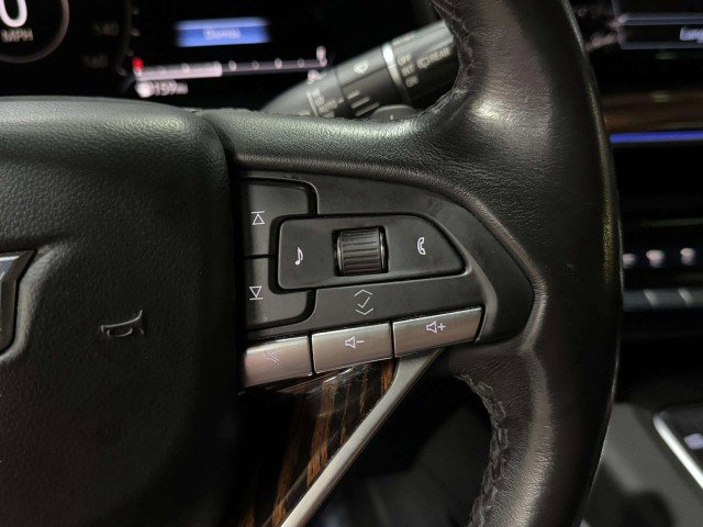 Used 2021 Cadillac Escalade Luxury image 33