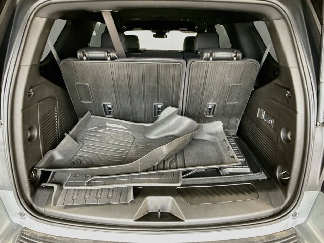 Used 2025 GMC Yukon Elevation AWD/4WD image 27