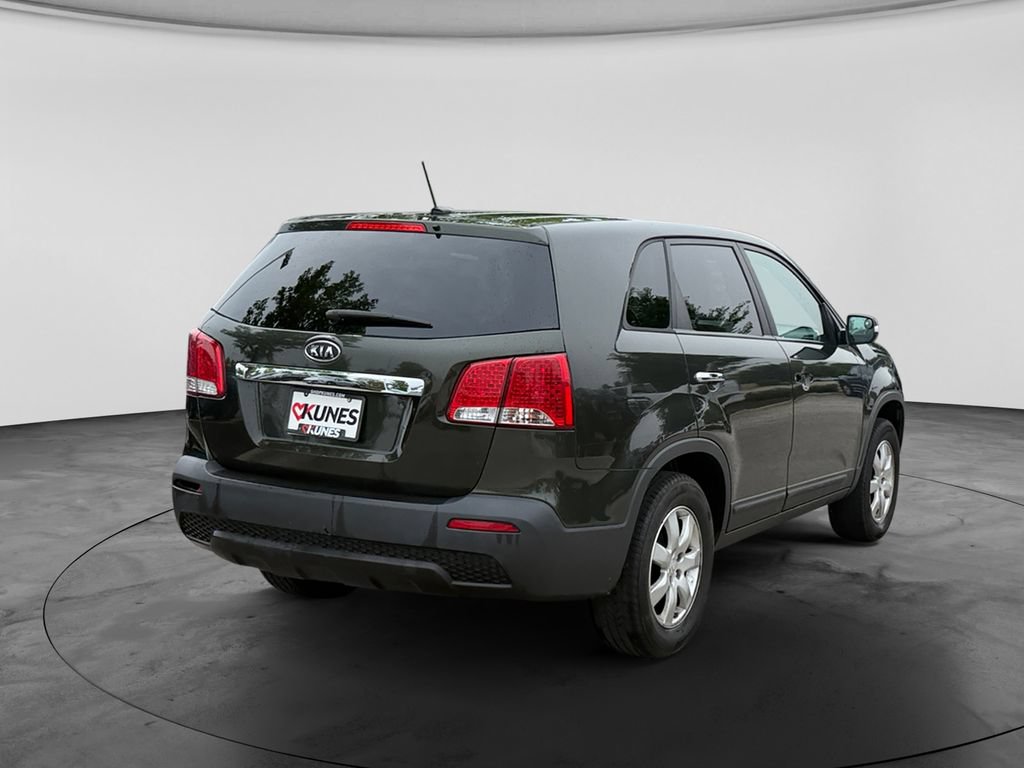 Used 2011 Kia Sorento 2WD image 10