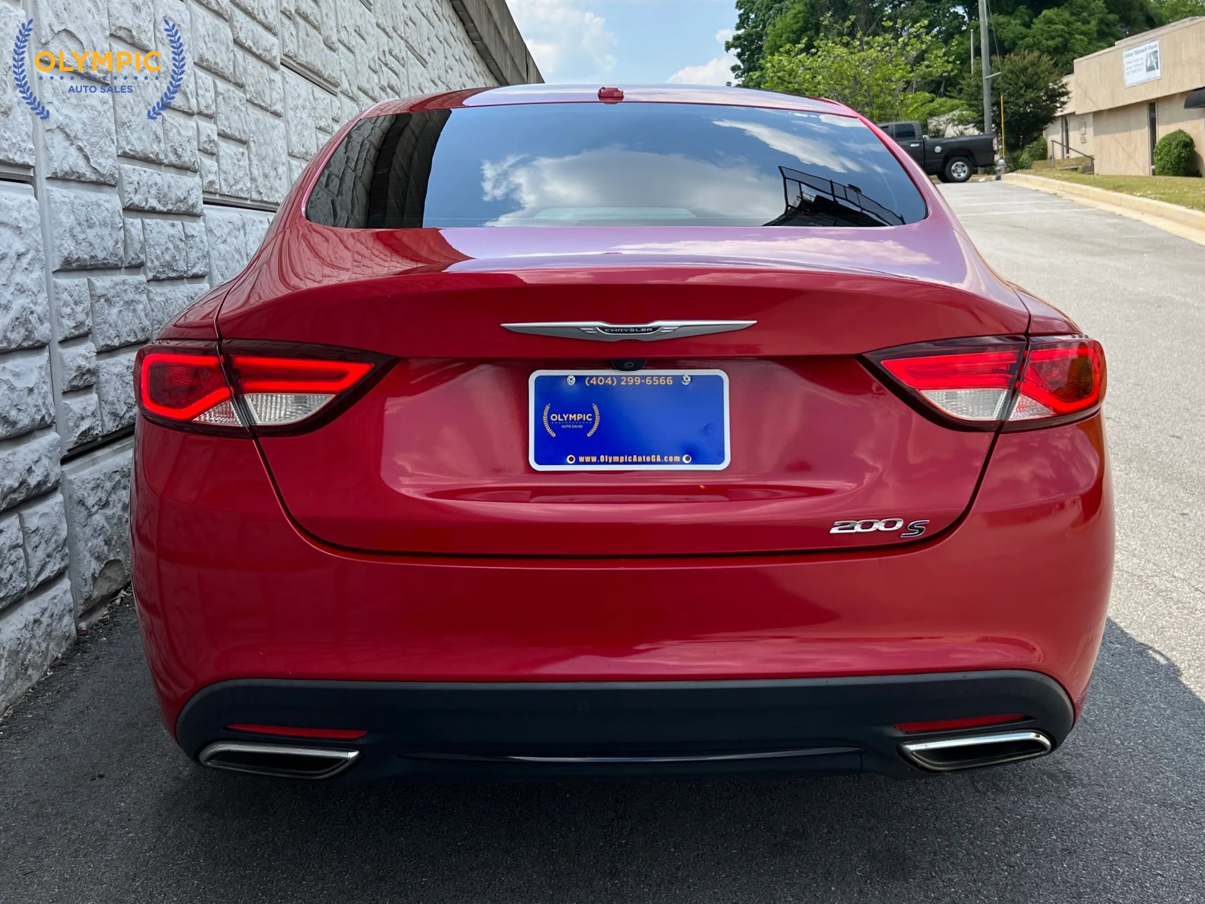 Used 2016 Chrysler 200 S w/ Comfort Group FWD image 5