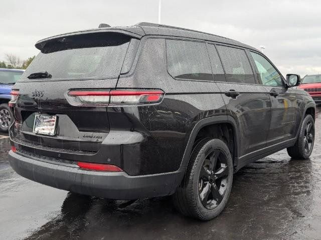 Used 2023 Jeep Grand Cherokee L Limited w/ Luxury Tech Group II image 4