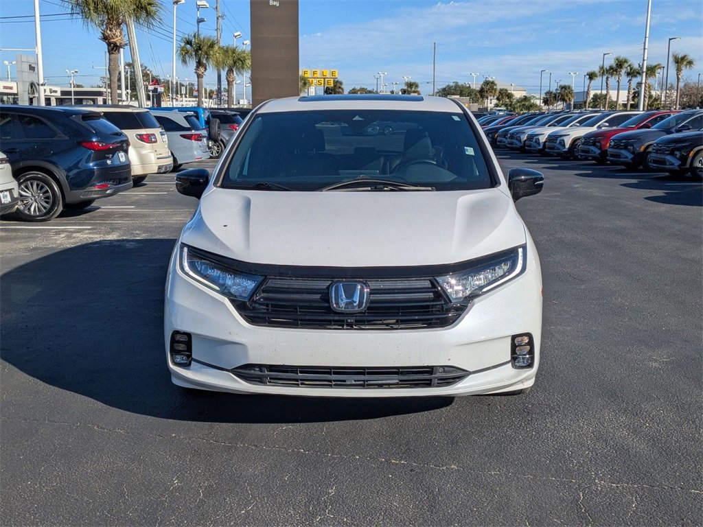 Used 2024 Honda Odyssey Sport image 2