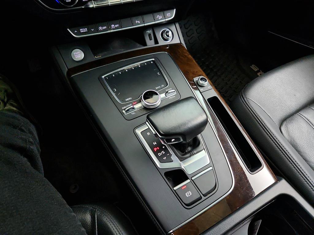 Used 2019 Audi Q5 2.0T Premium Plus w/ Premium Plus Package image 19