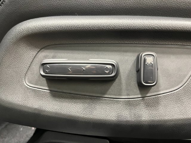 New 2027 Honda HR-V EX-L image 13