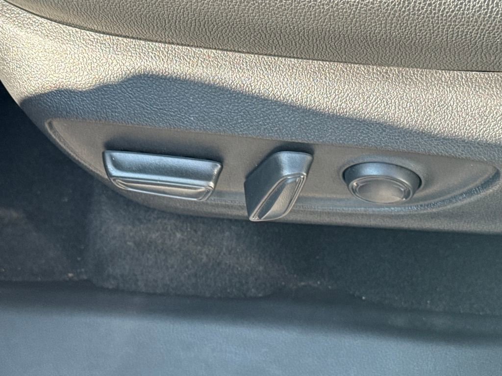 Used 2024 Toyota Grand Highlander XLE image 47