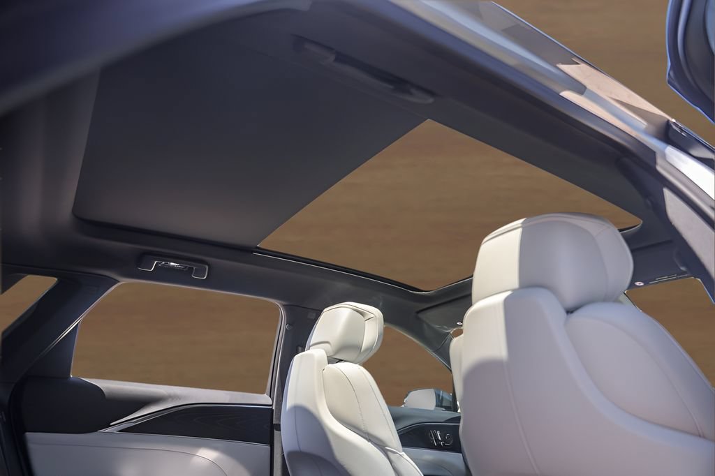 Certified 2024 Cadillac Lyriq Sport RWD image 27