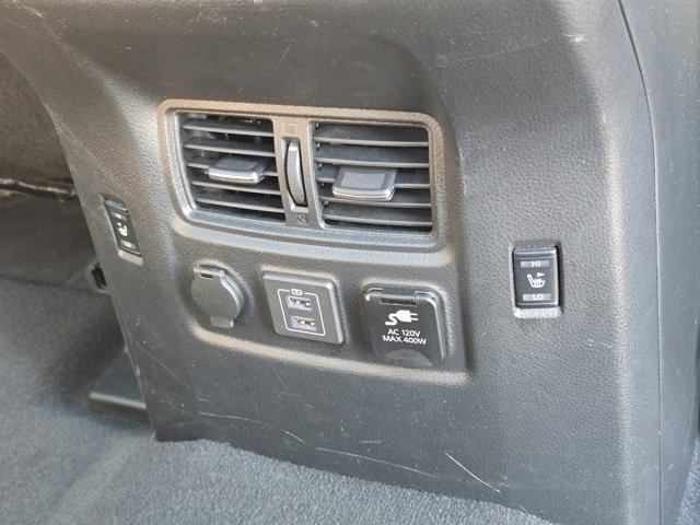 Used 2021 Nissan Titan Platinum Reserve w/ Moonroof Package image 41