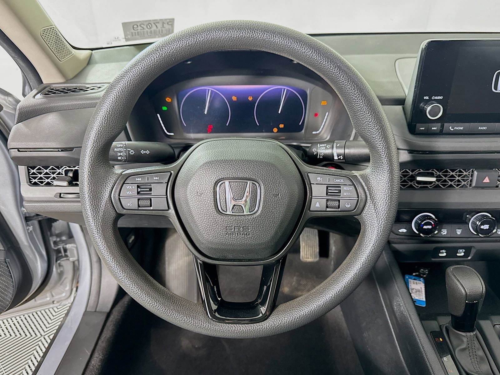 Used 2023 Honda Accord EX image 12
