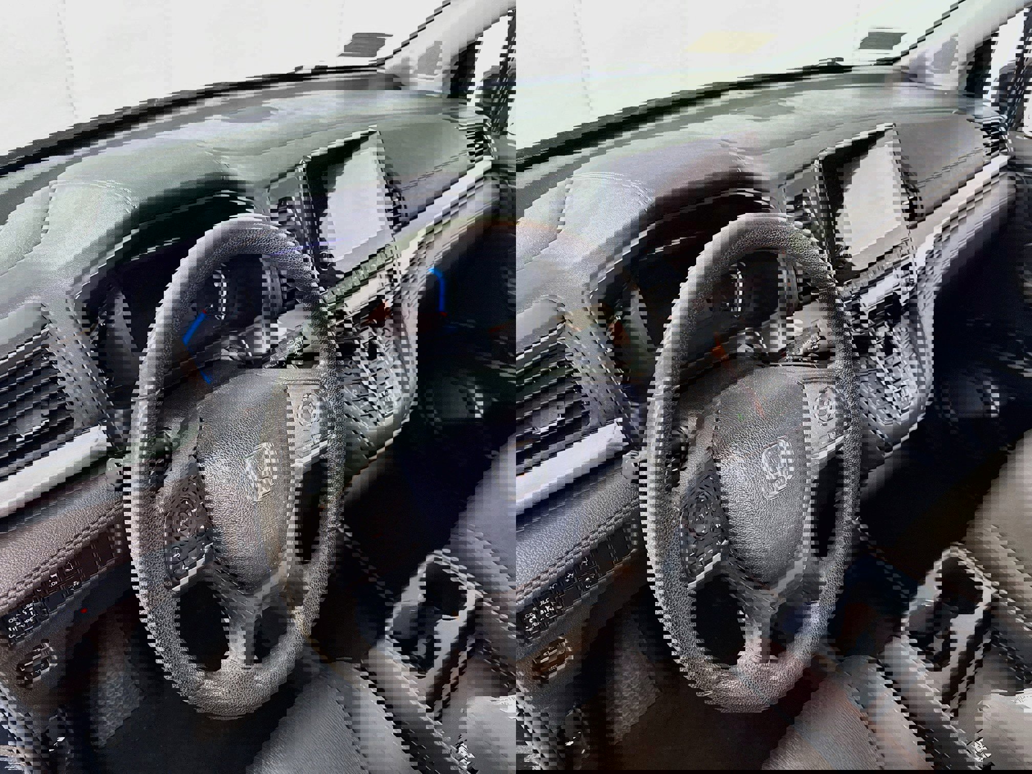 Used 2020 Honda Odyssey EX image 11