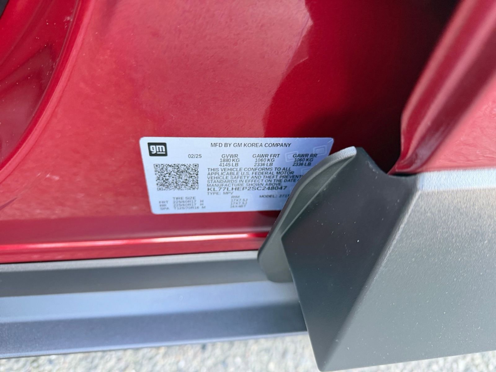 Used 2025 Chevrolet Trax LT image 30