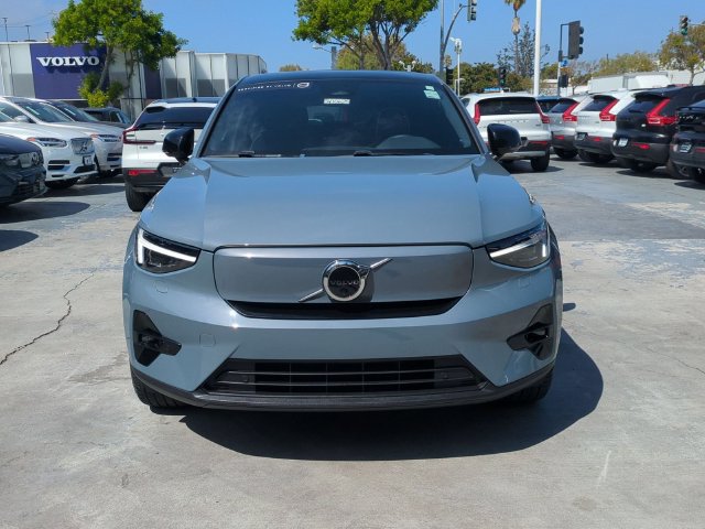 Used 2023 Volvo C40 P8 Recharge Ultimate AWD/4WD image 8