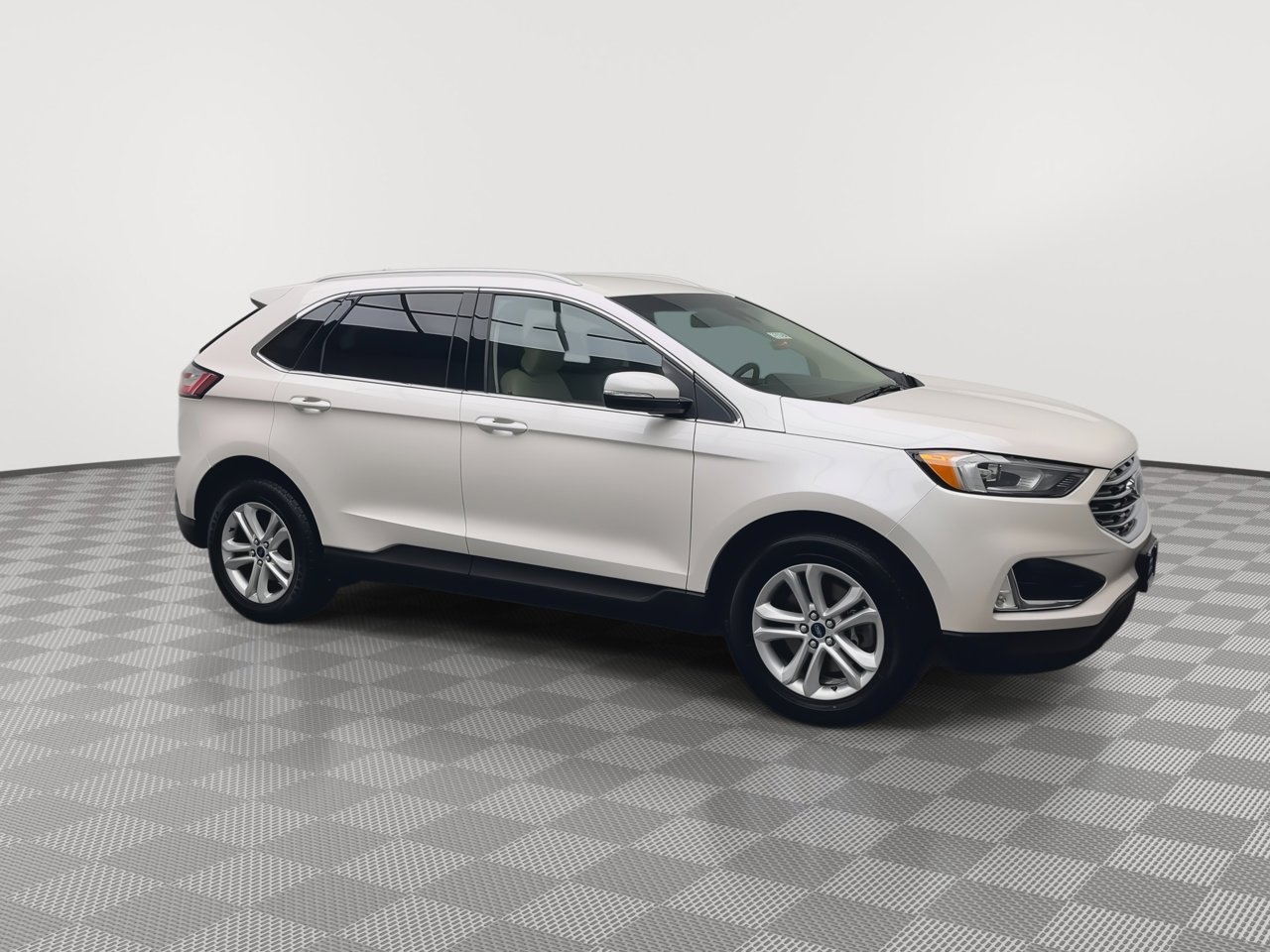 Used 2019 Ford Edge SEL w/ Equipment Group 201A image 43