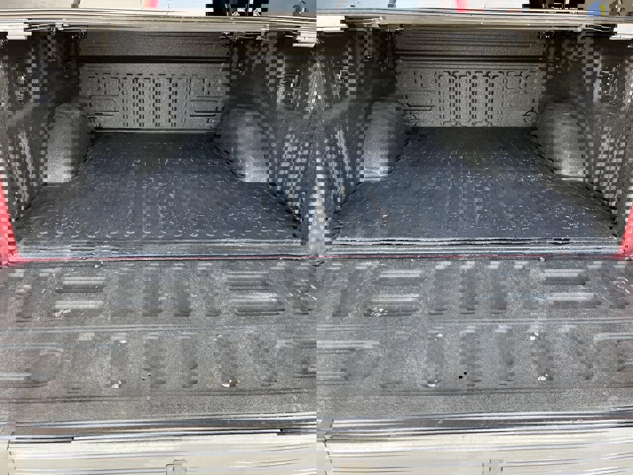 Used 2019 Ford F150 Lariat image 16