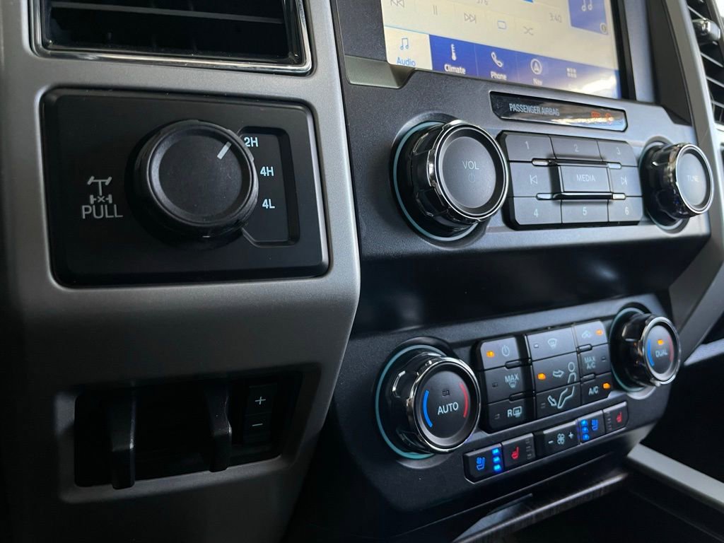 Used 2020 Ford F350 Lariat w/ Lariat Ultimate Package image 45
