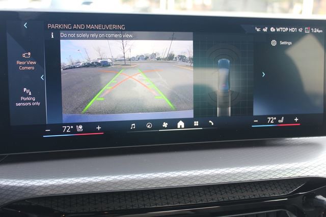 New 2026 BMW 330i xDrive Sedan w/ Premium Package image 18