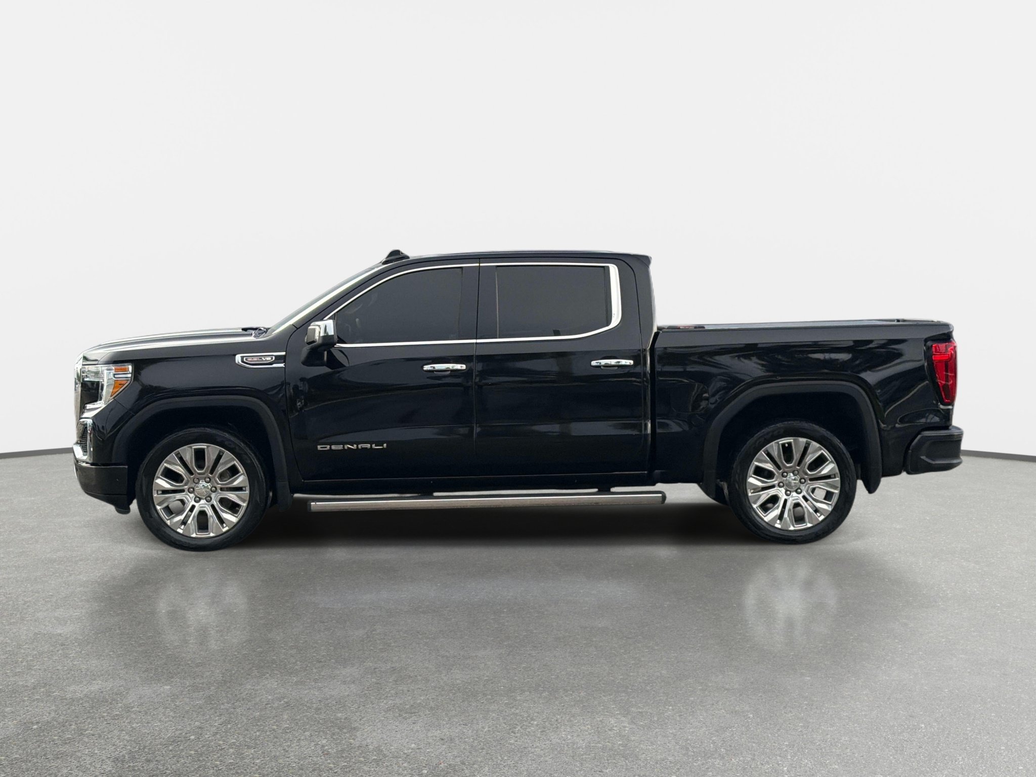 Used 2021 GMC Sierra 1500 Denali w/ Denali Ultimate Package AWD/4WD image 6