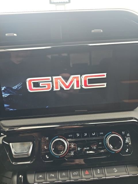New 2026 GMC Sierra 1500 AT4 w/ AT4 Premium Package image 17