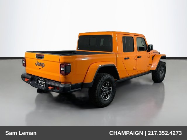 Used 2025 Jeep Gladiator Mojave AWD/4WD image 7