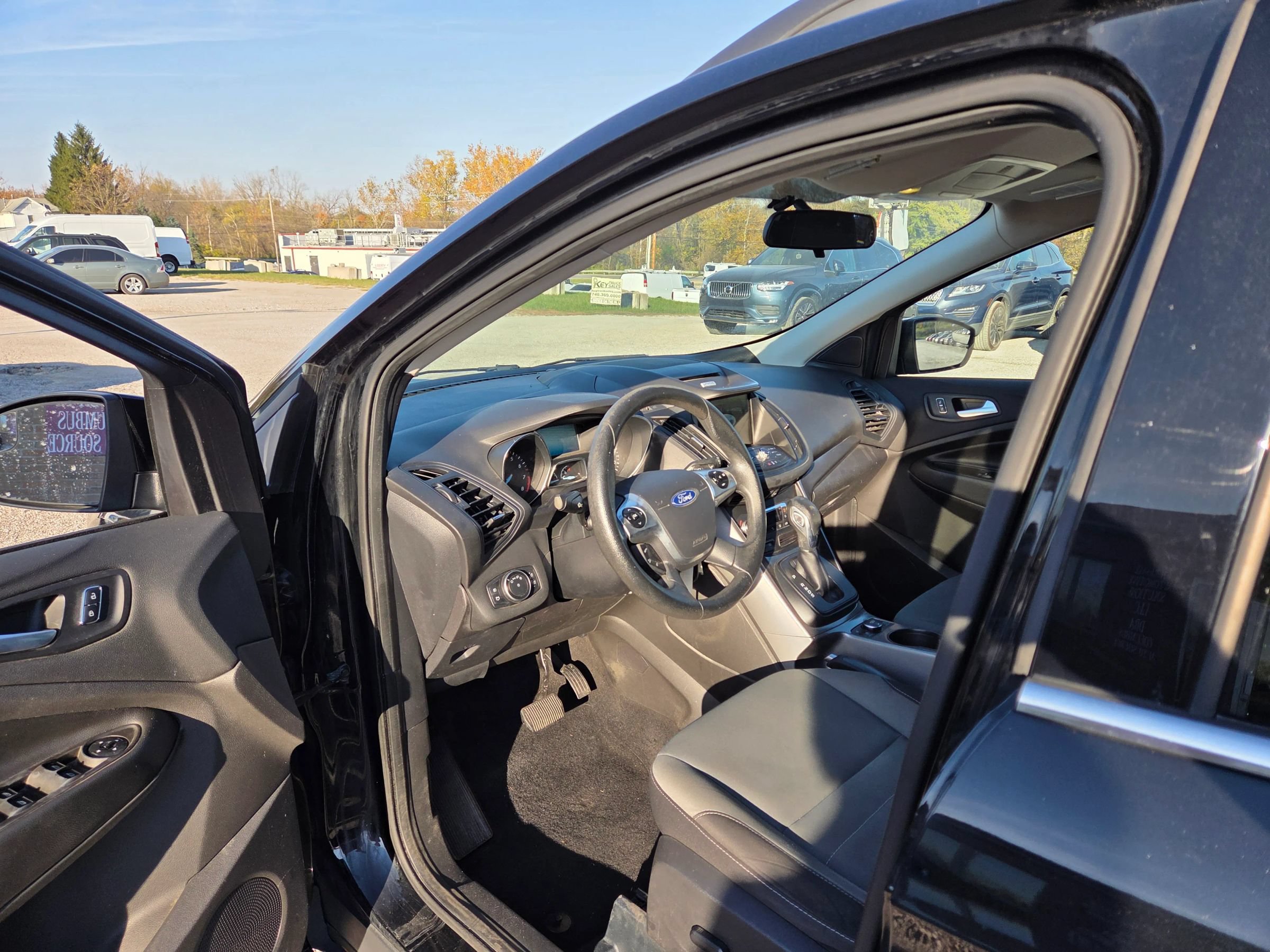 Used 2016 Ford Escape SE w/ Equipment Group 201A FWD image 15