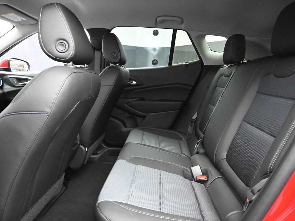 New 2026 Chevrolet Trax LT w/ Driver Confidence Package image 10