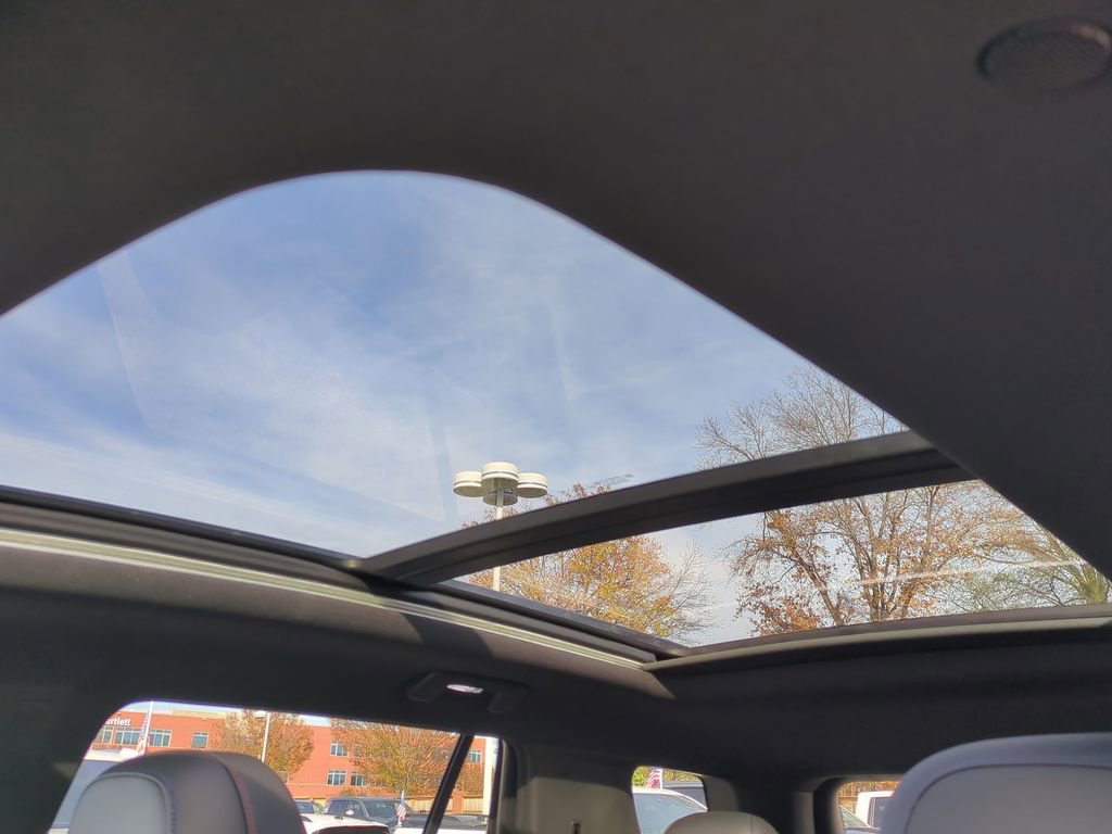 New 2026 Chevrolet Equinox RS w/ Convenience Package III image 19