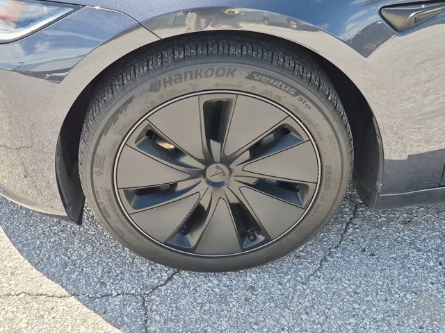 Used 2024 Tesla Model 3 Long Range AWD/4WD image 24