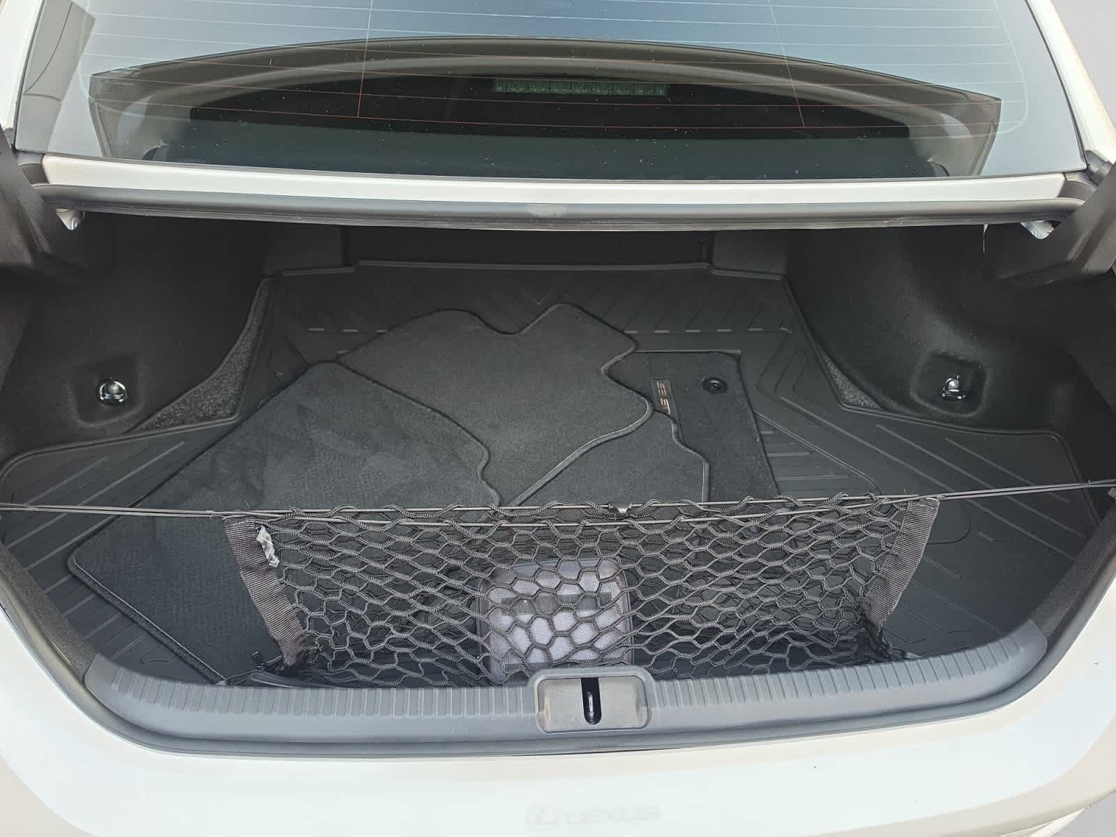 Used 2025 Lexus ES 350 w/ Premium Package FWD image 4