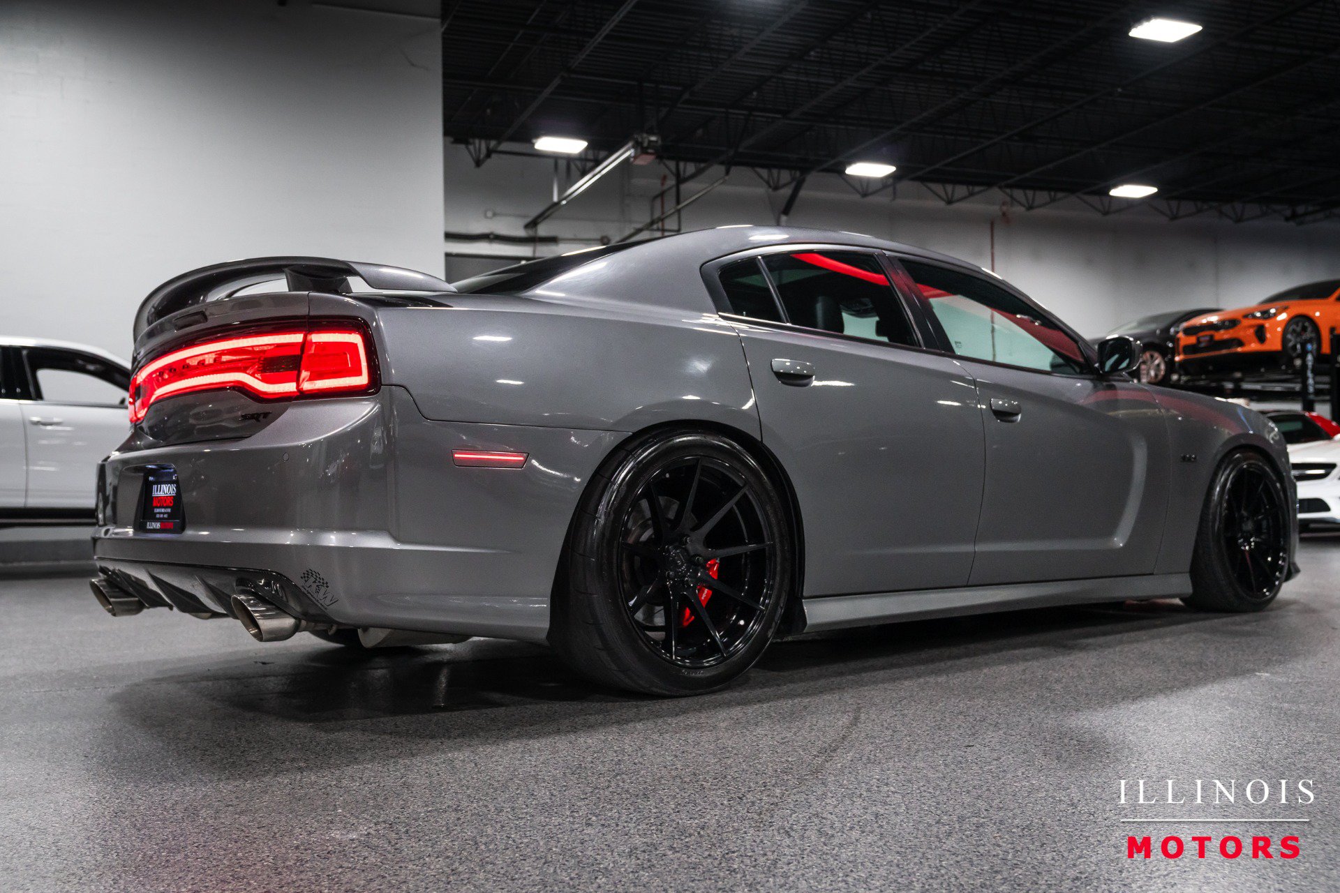 Used 2012 Dodge Charger SRT8 w/ Adaptive Cruise Control Group RWD image 5
