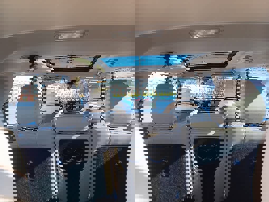 Used 2023 Acura MDX SH-AWD w/ Technology Package image 25