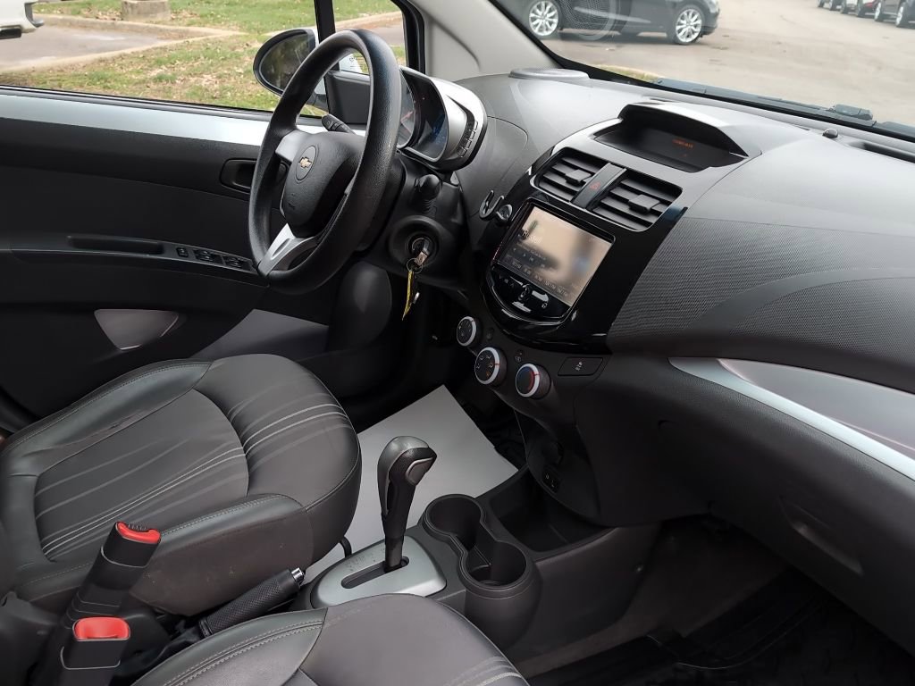 Used 2014 Chevrolet Spark LT image 7