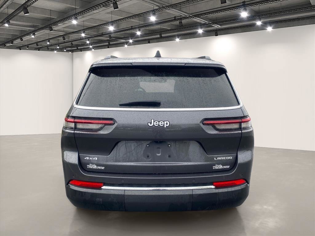 Certified 2024 Jeep Grand Cherokee L Laredo AWD/4WD image 6