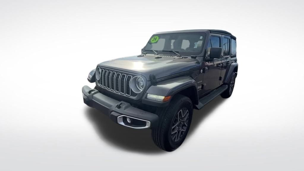 Used 2024 Jeep Wrangler Sahara image 33