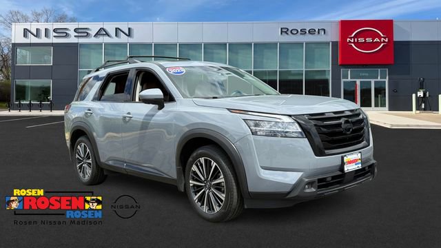 Used 2023 Nissan Pathfinder Platinum