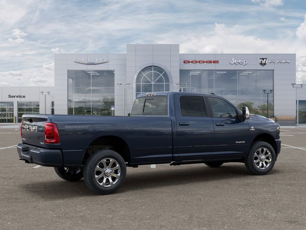 New 2026 RAM 2500 Laramie AWD/4WD image 4