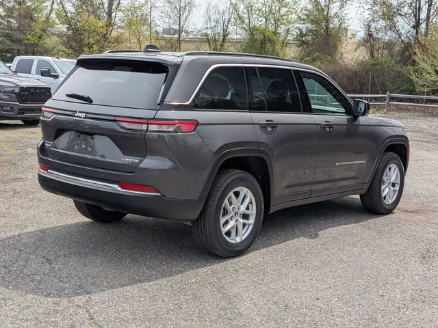 New 2026 Jeep Grand Cherokee Laredo X AWD/4WD image 3