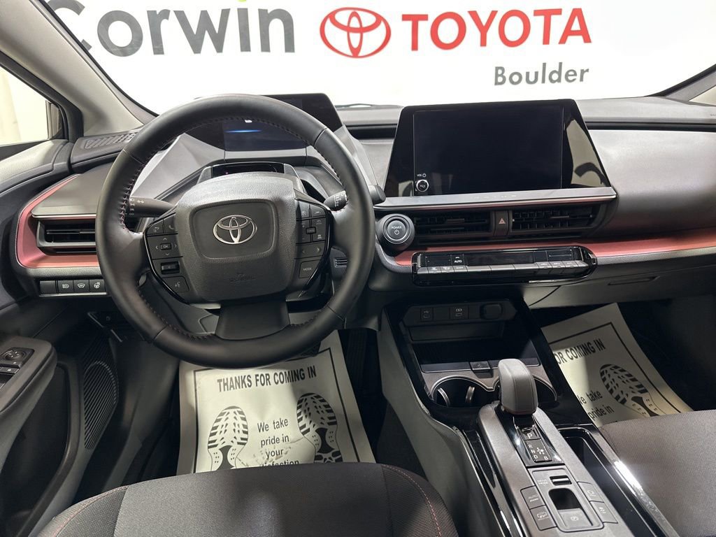 Used 2025 Toyota Prius Plug-In Hybrid image 22