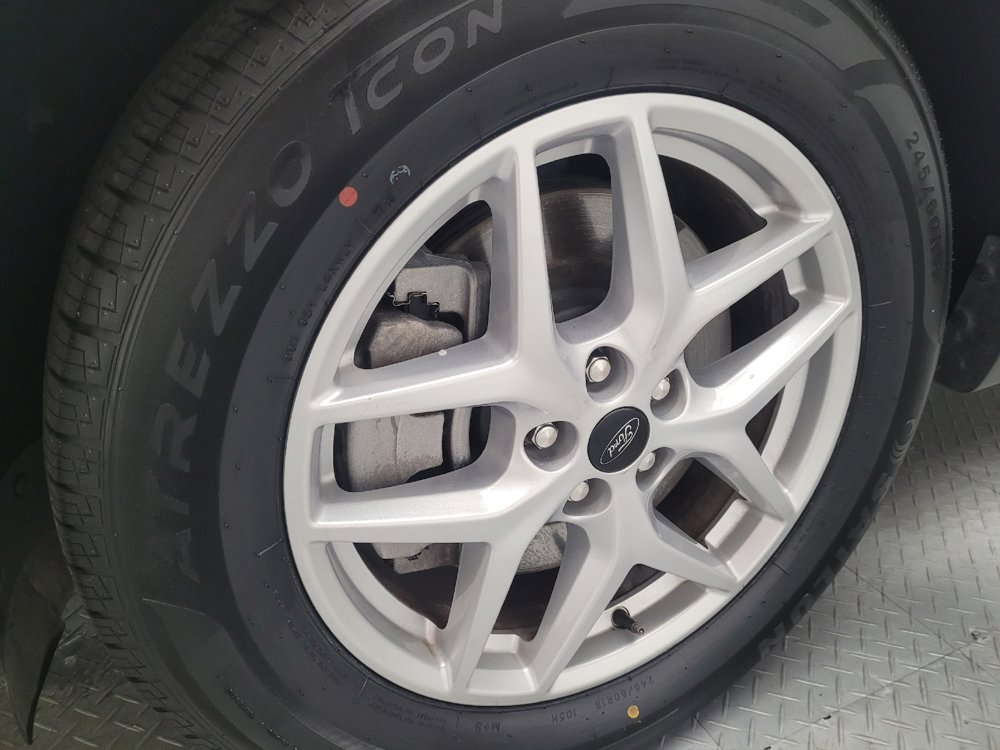 Used 2024 Ford Edge SEL image 31