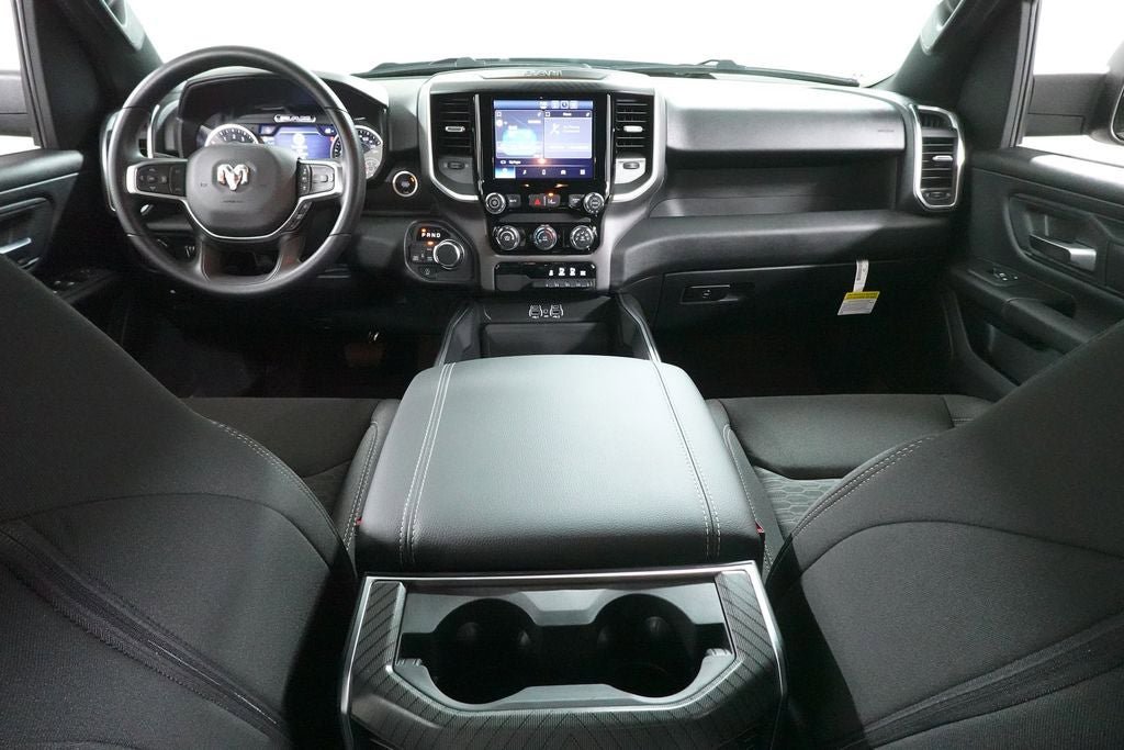 New 2026 RAM 1500 Express AWD/4WD image 9