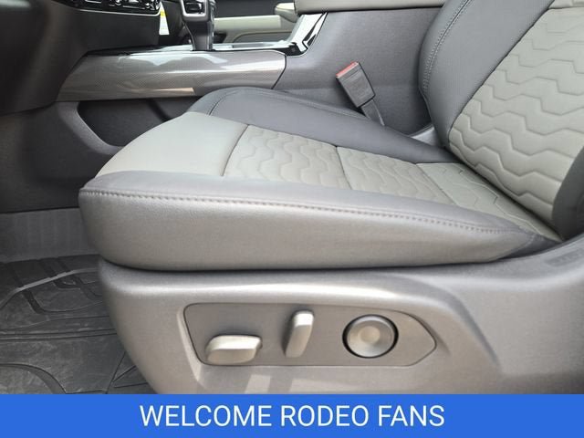 New 2026 Chevrolet Silverado 1500 ZR2 AWD/4WD image 18
