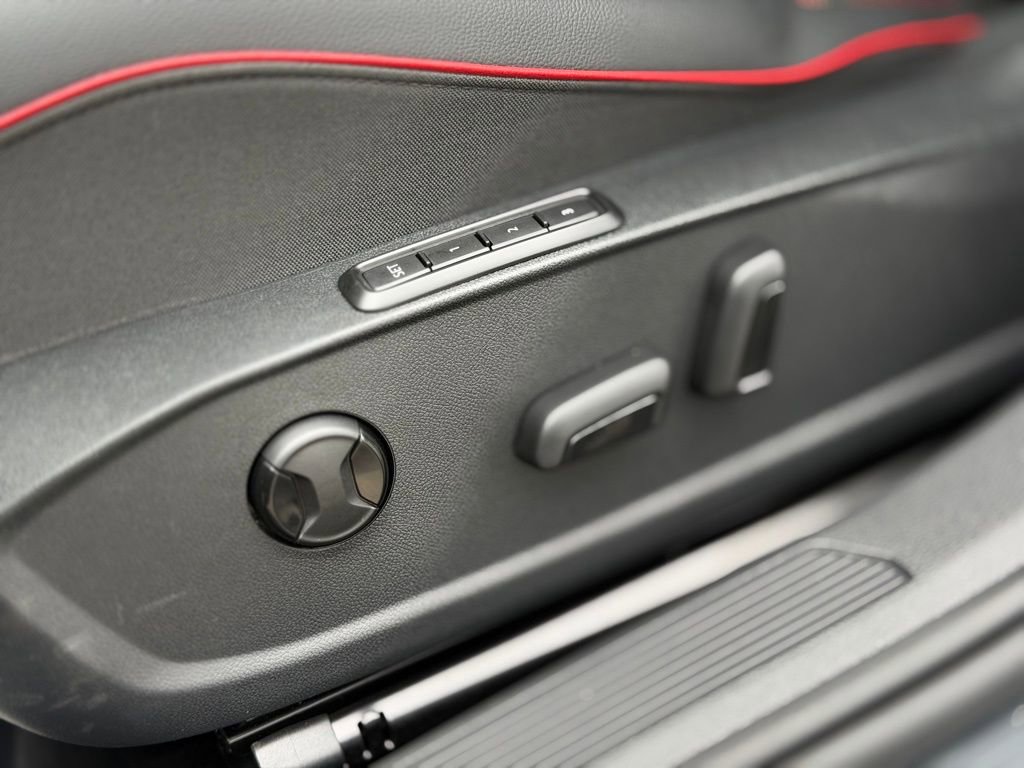 Used 2024 Volkswagen GTI SE image 16