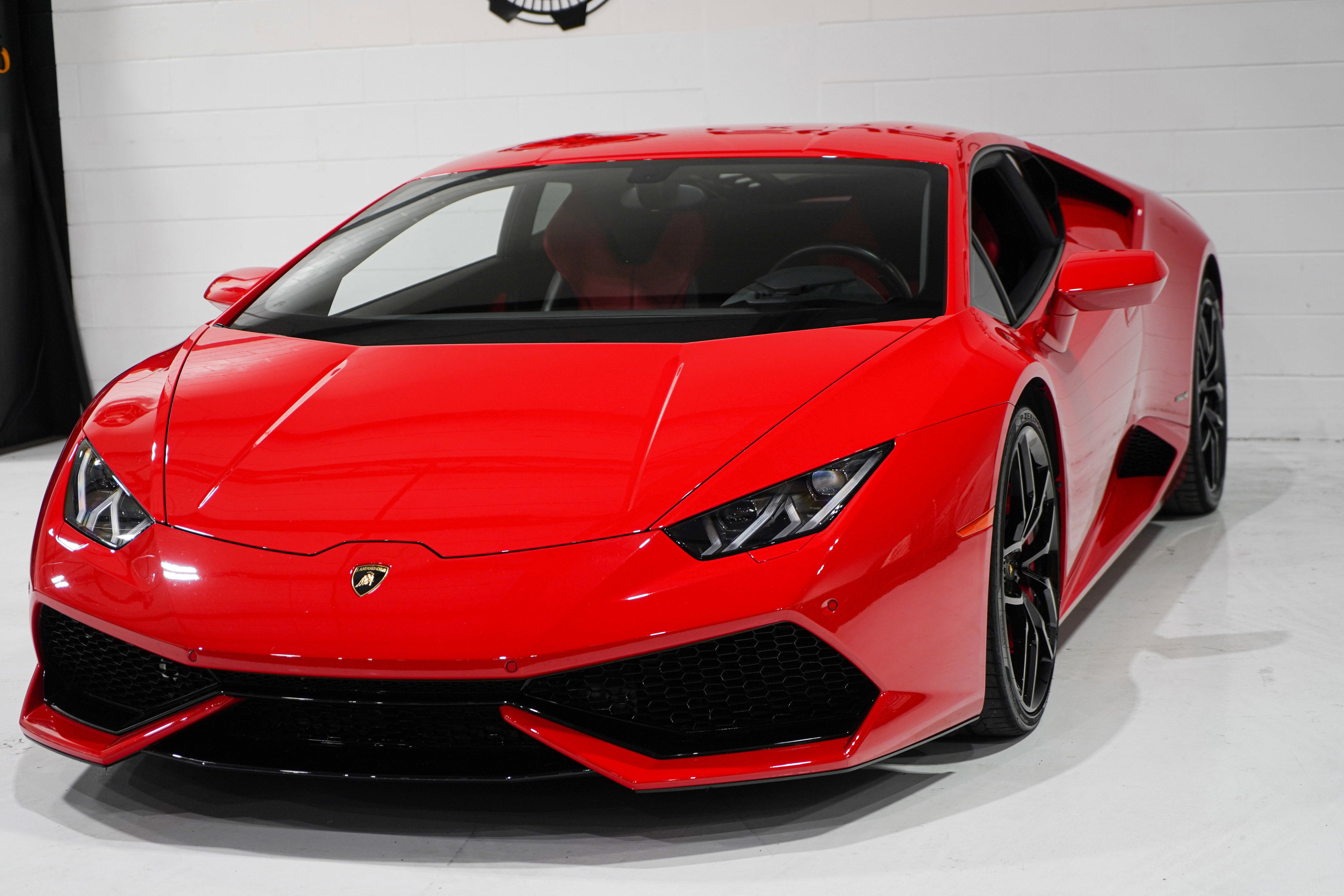 Used 2015 Lamborghini Huracan LP 610-4 AWD/4WD image 30