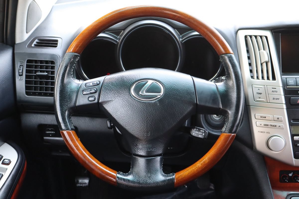 Used 2004 Lexus RX 330 AWD w/ Premium Plus Pkg image 18