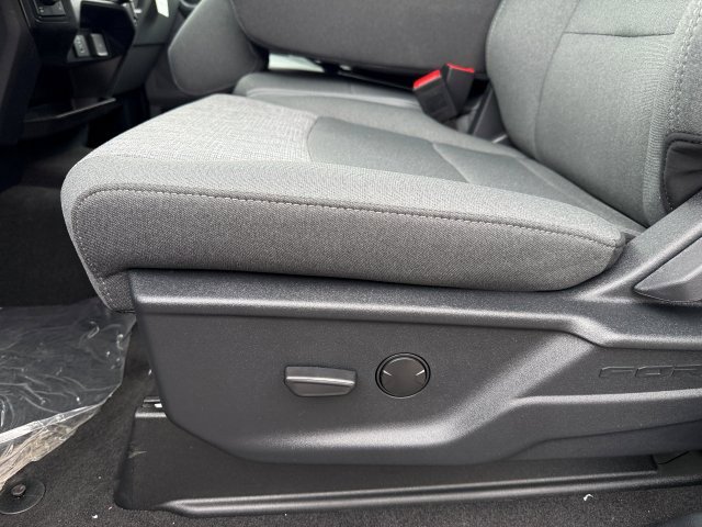 New 2025 Ford F350 XLT w/ Snow Plow Prep Package image 13