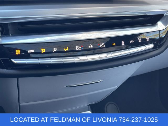 Used 2024 Cadillac Lyriq Luxury image 17