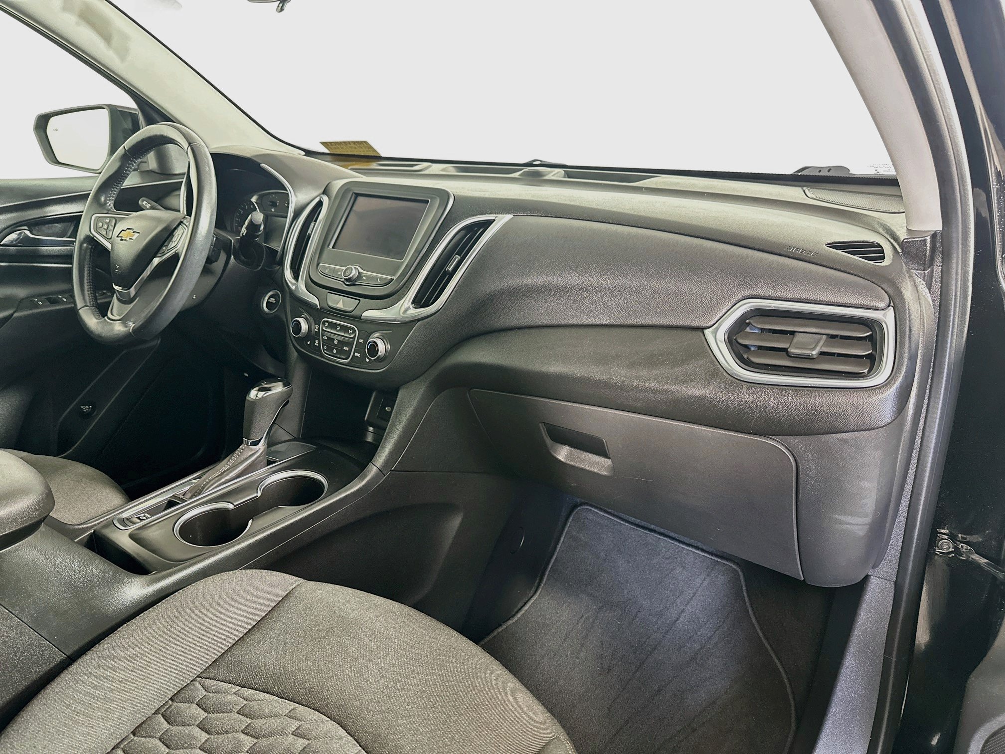 Used 2021 Chevrolet Equinox LT FWD image 27