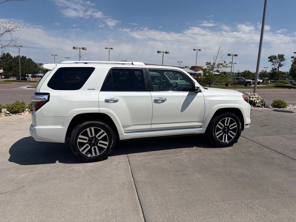 Used 2018 Toyota 4Runner Limited AWD/4WD image 8