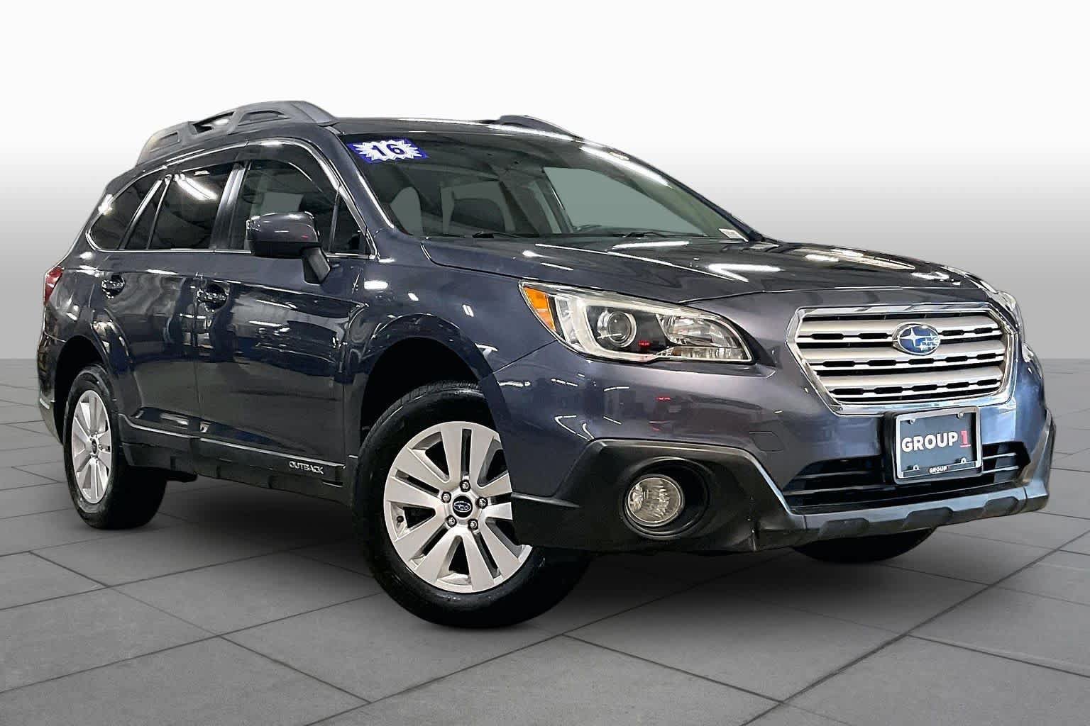 Used 2016 Subaru Outback 2.5i Premium AWD/4WD image 3